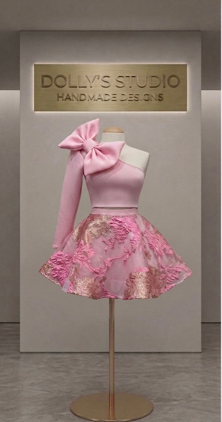 One sleeve bow two piece set